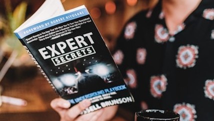Podcast – Léger comme… ép. 3 : le contenu B2B